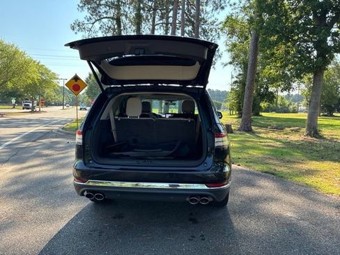 Certified 2024 Lincoln Aviator Reserve AWD/4WD image 18