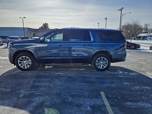 New 2026 Chevrolet Suburban Premier w/ Sun And Tow Package image 6