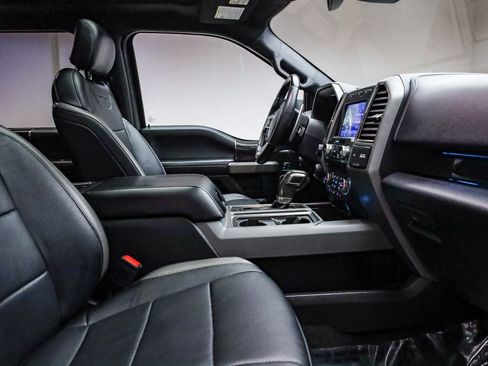 Used 2018 Ford F150 Raptor w/ Equipment Group 802A Luxury image 18