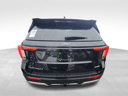Used 2025 Ford Explorer Platinum w/ LUX Leather Package image 6