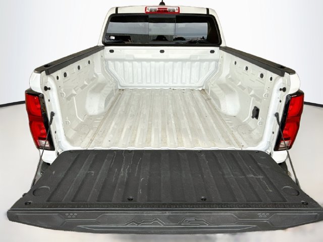 Used 2023 Chevrolet Colorado Z71 w/ Advanced Trailering Package AWD/4WD image 24