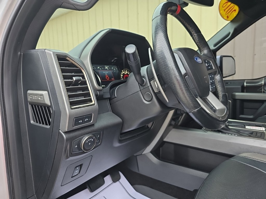 Used 2018 Ford F150 Raptor w/ Equipment Group 802A Luxury AWD/4WD image 14