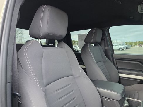 Used 2024 Toyota Tacoma TRD Sport image 11