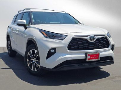 Certified 2024 Toyota Highlander XLE