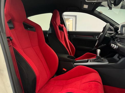 Used 2025 Honda Civic Type R image 28