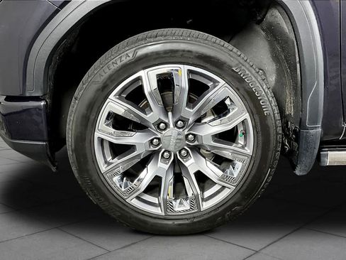 Used 2024 GMC Sierra 1500 Denali w/ Denali Reserve Package image 11