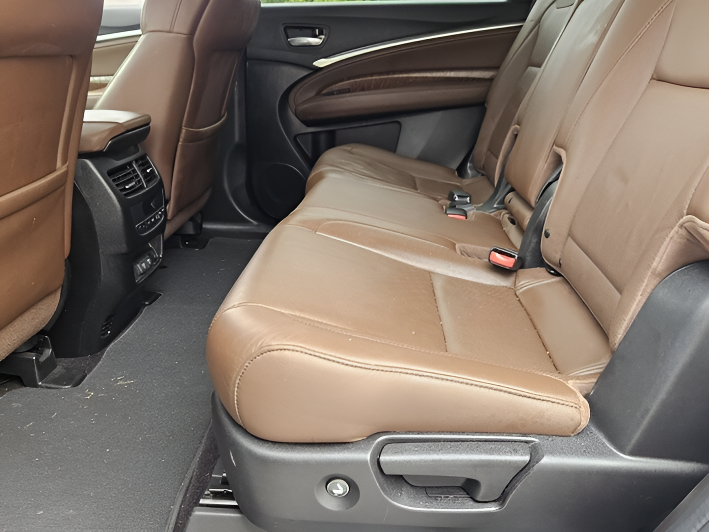 Used 2020 Acura MDX w/ Technology Package FWD image 9