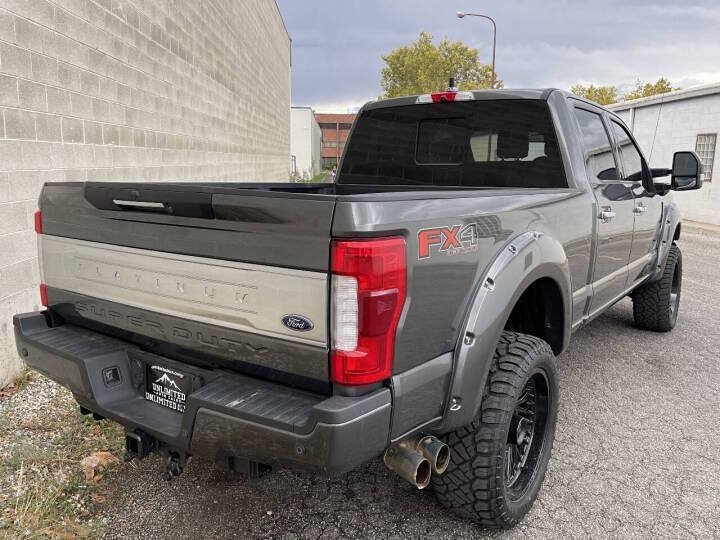 Used 2019 Ford F350 Platinum w/ Platinum Ultimate Package AWD/4WD image 7