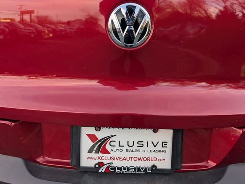 Used 2016 Volkswagen Tiguan S image 32