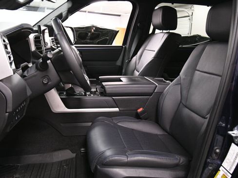 Used 2024 Toyota Tundra Platinum image 9