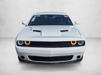 Used 2020 Dodge Challenger SXT video 2