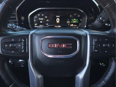 Used 2025 GMC Sierra 1500 SLT image 20