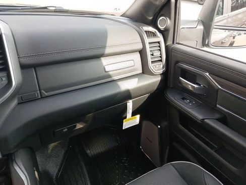 New 2026 RAM 4500 Laramie w/ Laramie Trim Package image 32