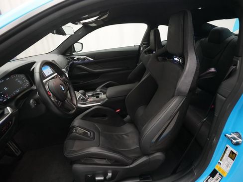 Used 2022 BMW M4 Competition w/ M Carbon Exterior Package RWD image 7