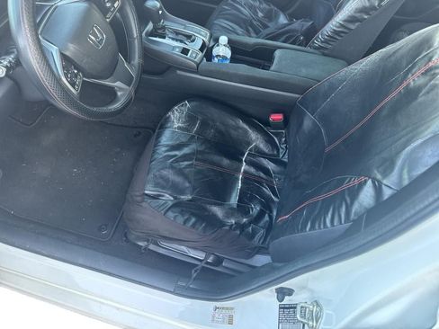 Used 2018 Honda Civic EX image 7