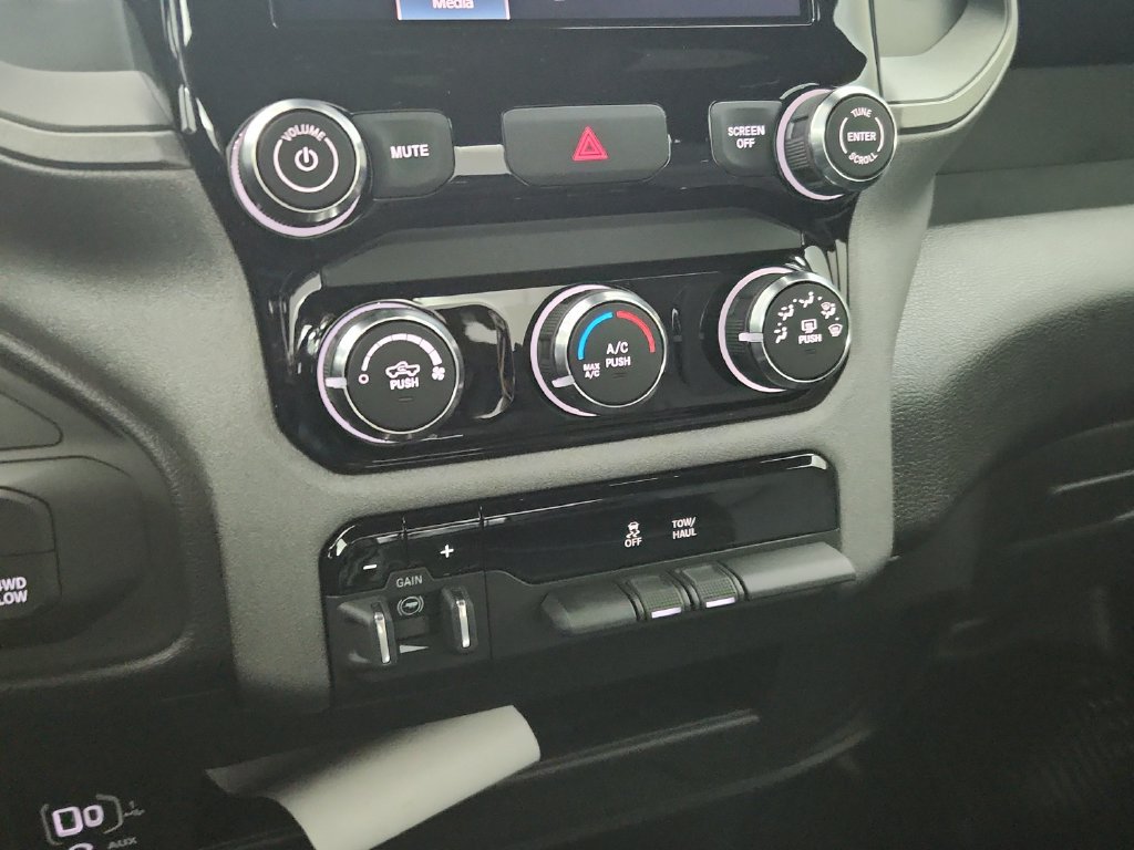 New 2027 RAM 2500 Tradesman AWD/4WD image 26