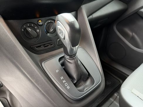 Used 2017 Ford Transit Connect XL image 14