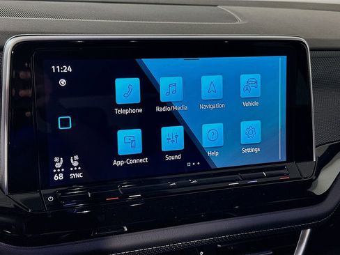 New 2026 Volkswagen Atlas Cross Sport SEL Premium R-Line image 13