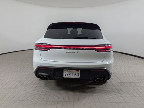 Certified 2025 Porsche Macan S AWD/4WD image 10