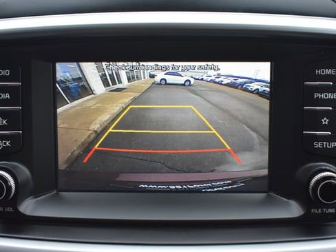 Used 2020 Kia Sorento LX w/ LX I4 Convenience Package image 24