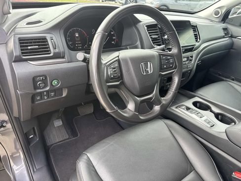 Used 2025 Honda Ridgeline RTL image 18