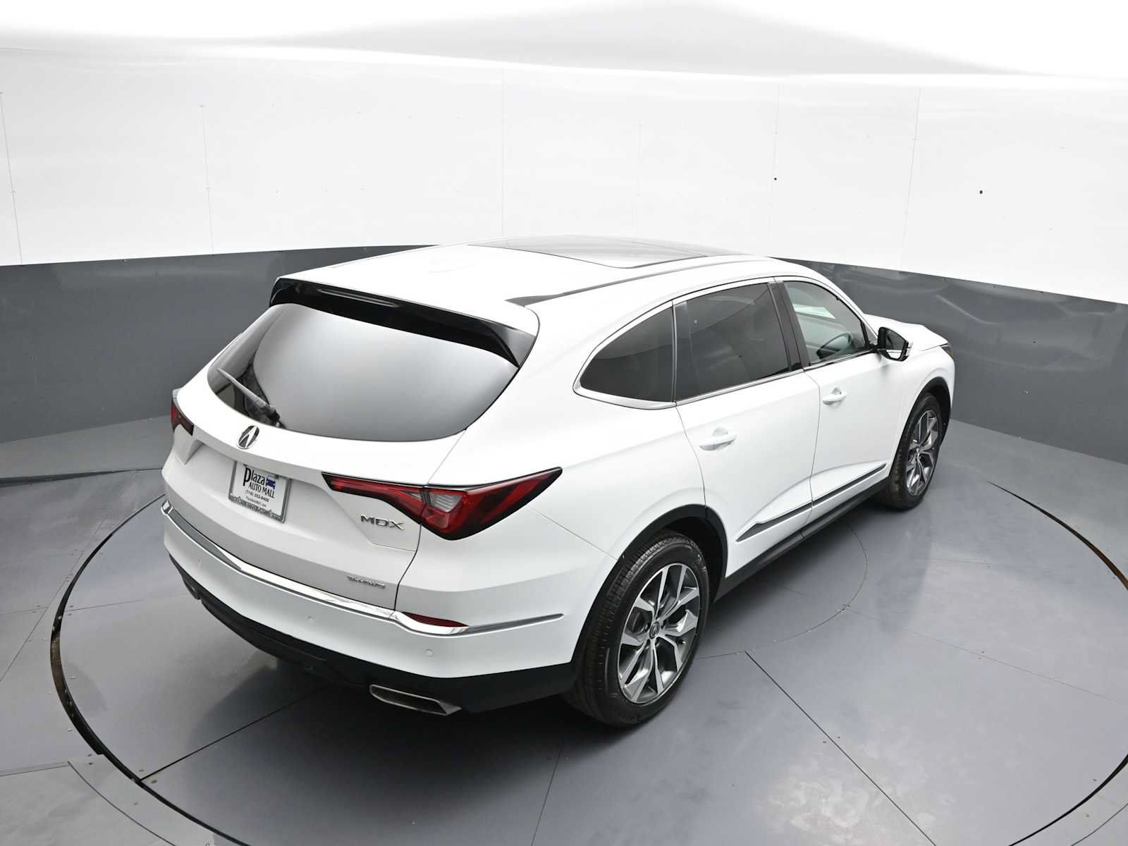 Certified 2024 Acura MDX w/ Technology Package AWD/4WD image 40