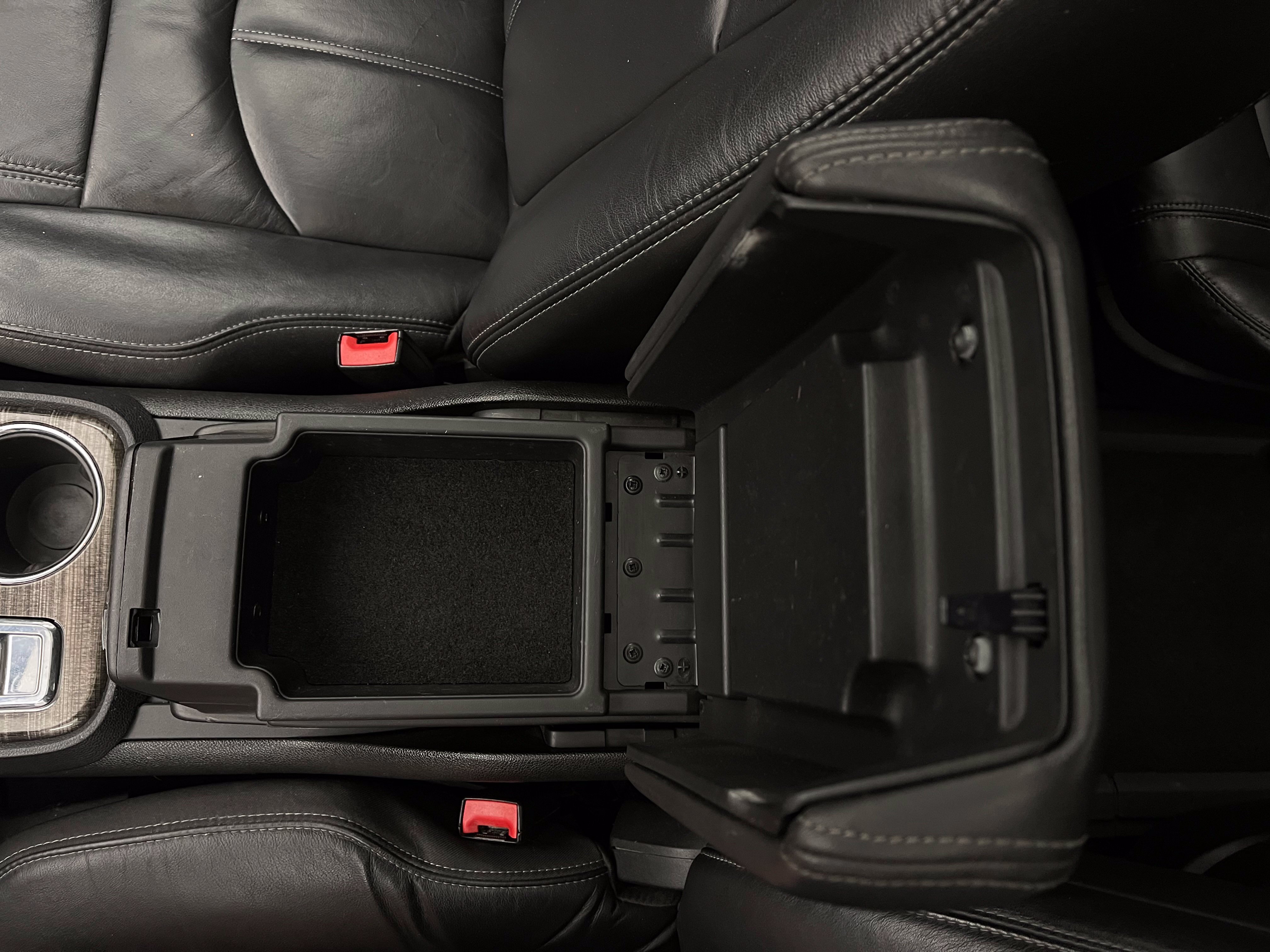 Used 2015 GMC Acadia SLT FWD image 32