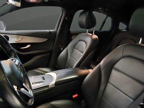 Used 2022 Mercedes-Benz GLC 300 4MATIC Coupe image 17