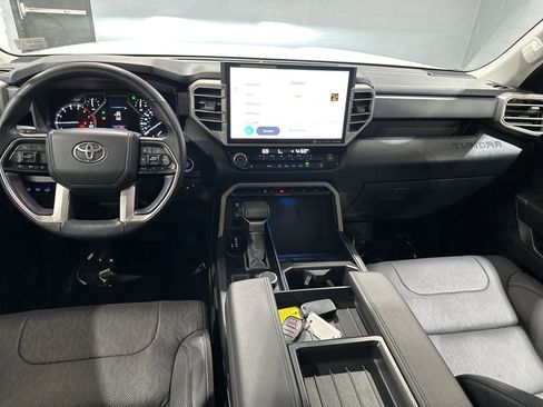 Used 2022 Toyota Tundra SR5 w/ SR5 Premium Package image 4