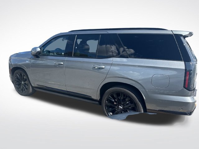 Used 2026 Cadillac Escalade Platinum Sport w/ LPO, ONYX Package AWD/4WD image 3
