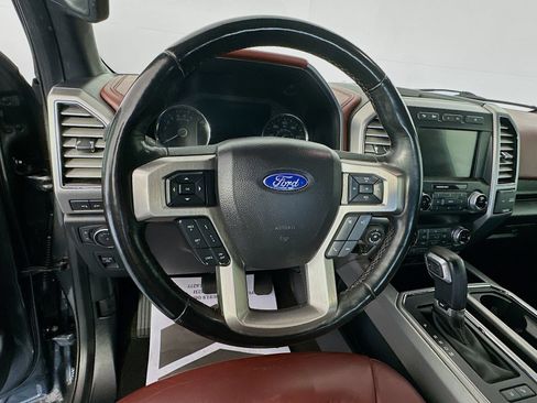 Used 2019 Ford F150 Platinum w/ Equipment Group 701A Luxury AWD/4WD image 11
