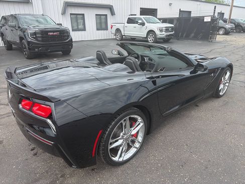 Used 2015 Chevrolet Corvette Stingray Convertible w/ 3LT Preferred Equipment Group RWD image 16