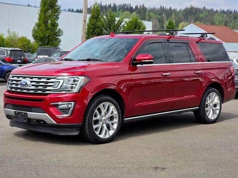 Used 2018 Ford Expedition Max Limited w/ Equipment Group 302A AWD/4WD image 3