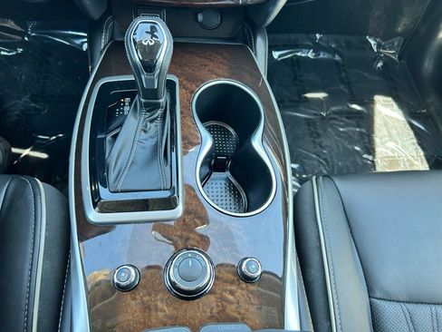 Used 2019 INFINITI QX60 Luxe w/ Sensory Package AWD/4WD image 26