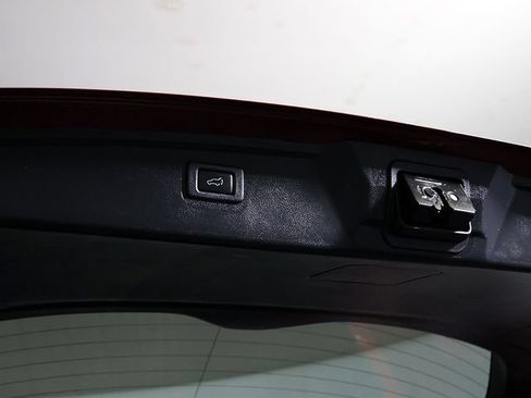 Used 2016 Subaru Outback 2.5i Premium AWD/4WD image 28