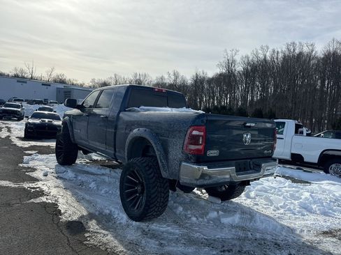 Used 2022 RAM 3500 Limited image 5