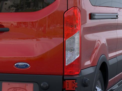 Used 2024 Ford Transit 350 XL image 21
