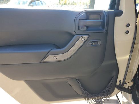 Used 2017 Jeep Wrangler Unlimited Sport w/ Quick Order Package 24S image 17