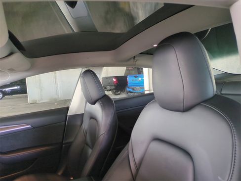 Used 2022 Tesla Model 3 Long Range image 20