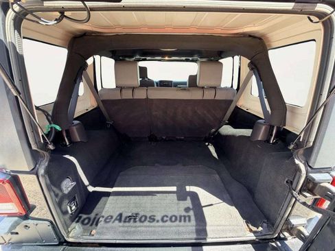 Used 2009 Jeep Wrangler Unlimited X AWD/4WD image 5