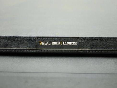 Used 2023 Ford F350 Lariat image 10