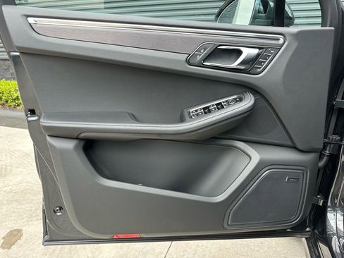 Used 2026 Porsche Macan GTS image 20