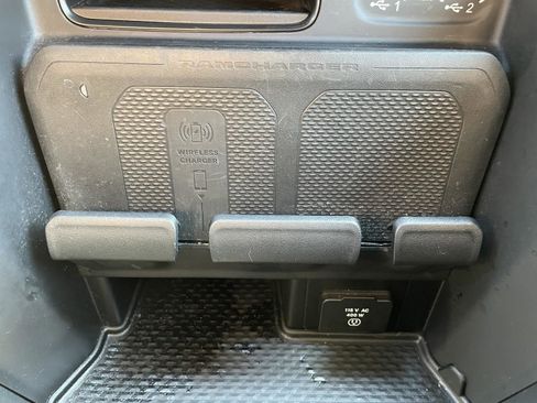 Certified 2022 RAM 1500 Limited image 26