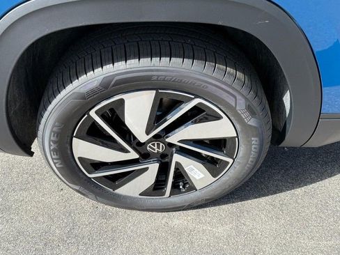 New 2026 Volkswagen Atlas SE image 4