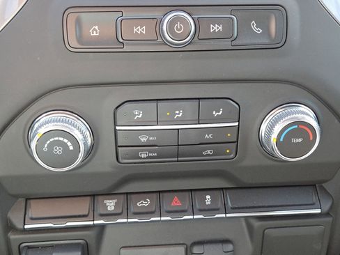 Used 2023 GMC Sierra 2500 Pro w/ Gooseneck/5TH Wheel Package image 31