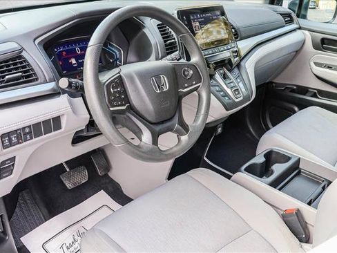 Used 2022 Honda Odyssey EX image 10
