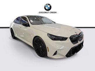 Used 2025 BMW M5 w/ Carbon Package AWD/4WD video 1