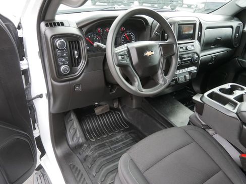 Used 2024 Chevrolet Silverado 1500 W/T w/ WT Value Package AWD/4WD image 11