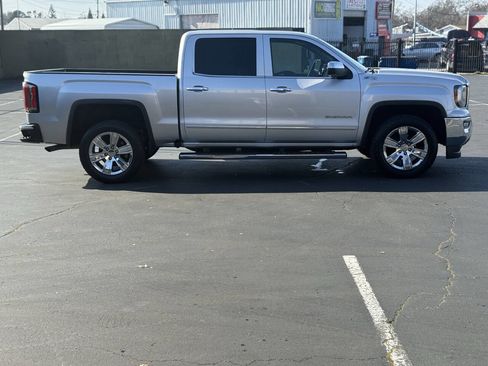 Used 2017 GMC Sierra 1500 SLT image 6