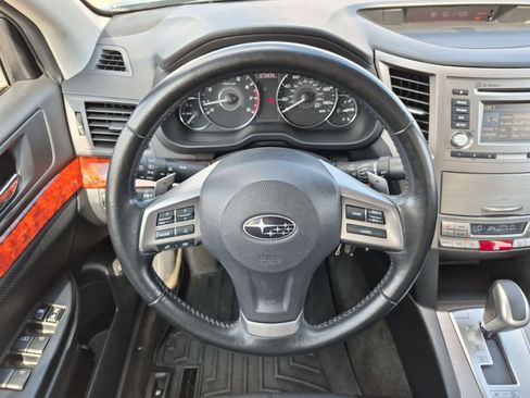 Used 2012 Subaru Legacy 2.5i Limited AWD/4WD image 24